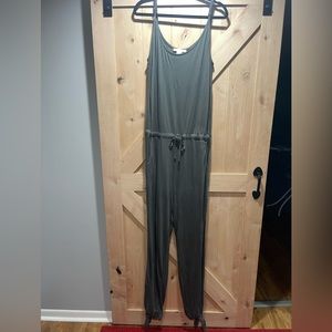 Grey jump suit